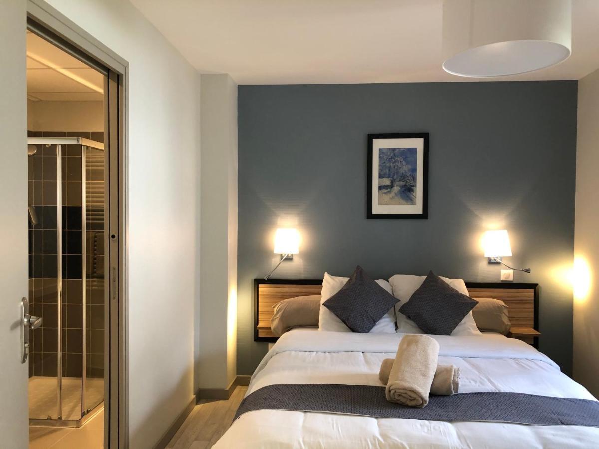 Auberge Du Cezallier Montgreleix Bagian luar foto